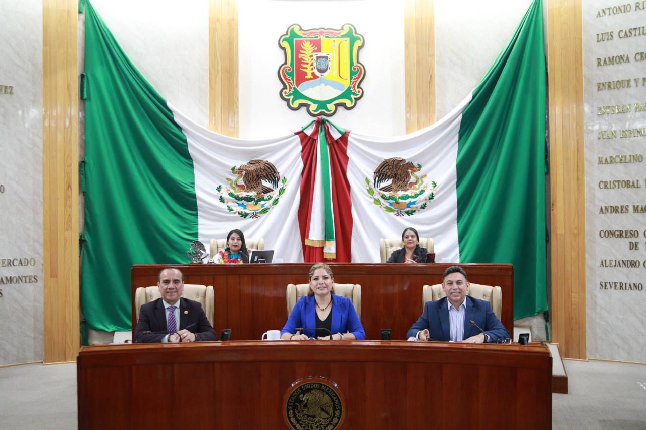 Define Congreso metodología para la glosa del Cuarto Informe de Gobierno